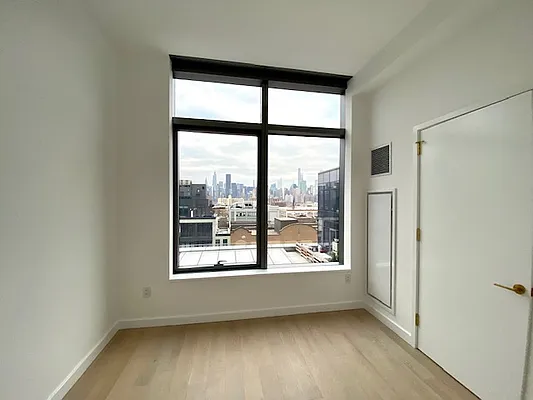 Rented by Modern Spaces | media 14