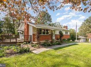 321 N York Rd, Mechanicsburg, PA 17055