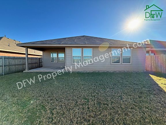 2nd image of 10530 Fort Cibolo Trl
