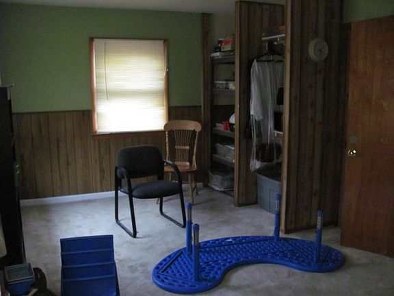 4th image of 1200 Sunset Dr