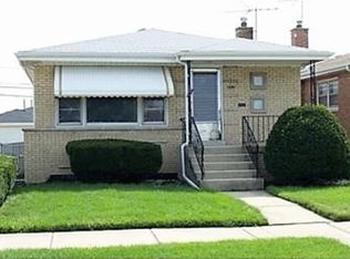 8315 S Kedvale Ave, Chicago, IL 60652