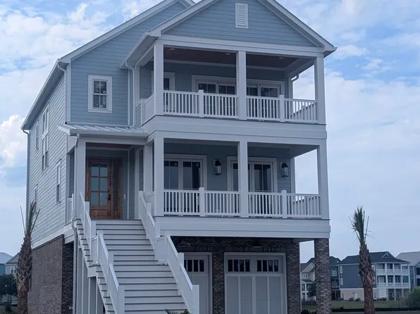 746 Cannonsgate Drive, Newport, NC 28570