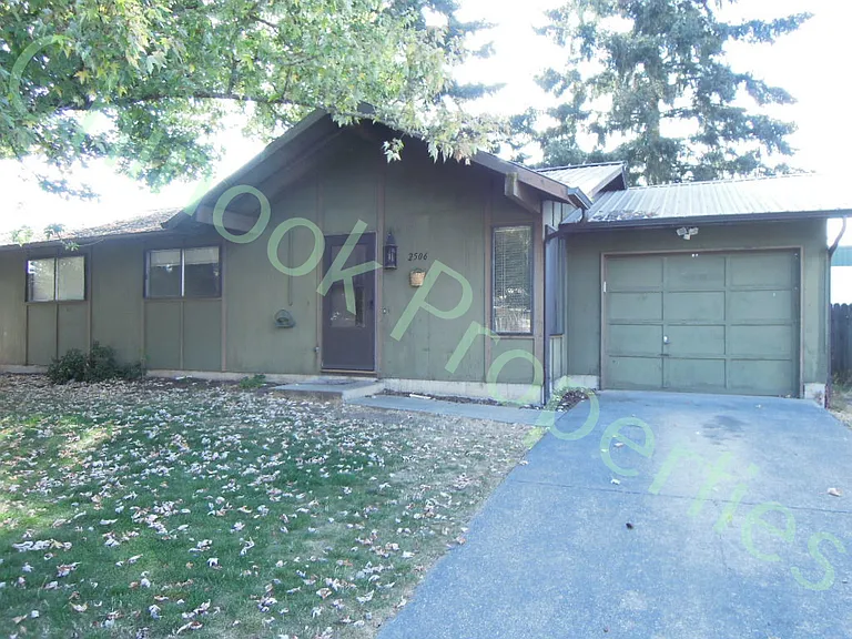 2506 Jeppesen Acres Rd — Photo 1