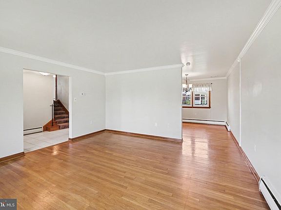 4th image of 403 Penn Ayr Rd