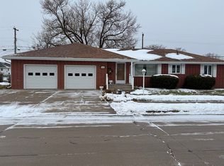 2866 29th Ave, Columbus, NE 68601