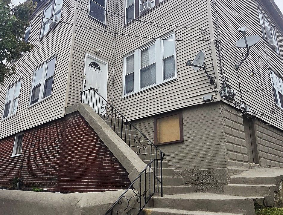 1st image of 116-118 Cottage St #1