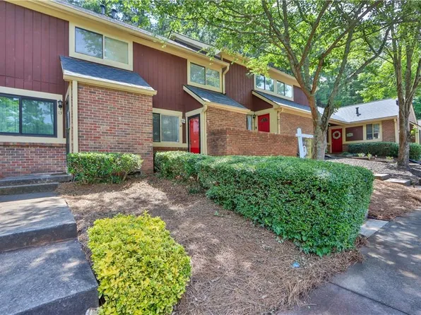 12 Country Place Ct, Alpharetta, GA 30005