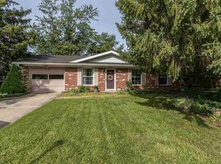 1605 S York Rd, Yorktown, IN 47396