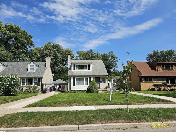 466 Alter Rd, Detroit, MI 48215