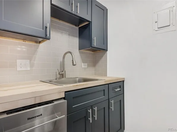 855 N Pennsylvania Street #403, Denver, CO 80203