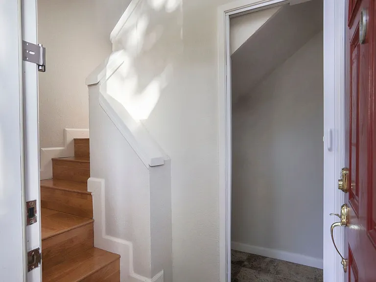 66 Newell Rd #O — Photo 6