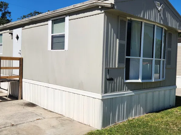 8504 Symmes Rd #101, Gibsonton, FL 33534