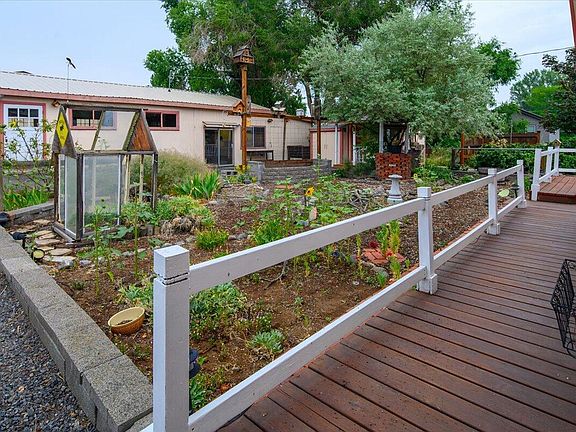 5th image of 2586 SW 27th St