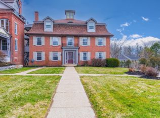 709 Central Ave APT 4, Dover, NH 03820