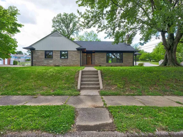 45 12th St, Tell City, IN 47586