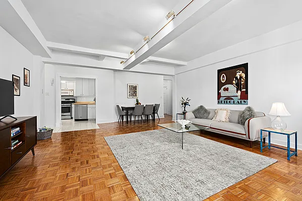 Sold by Compass | media 2