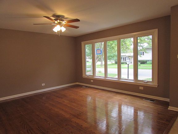 2nd image of 512 Arquilla Dr