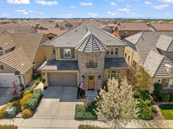 3050 Celebration Dr, Lodi, CA 95242