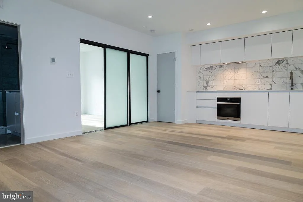 Building Photo - 1443 Euclid St NW #1