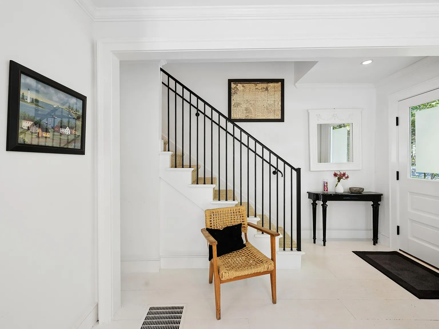 Sag Harbor Village Perfection — Photo 4