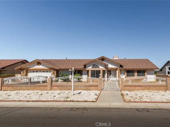13382 Ivanpah Rd, Apple Valley, CA 92308