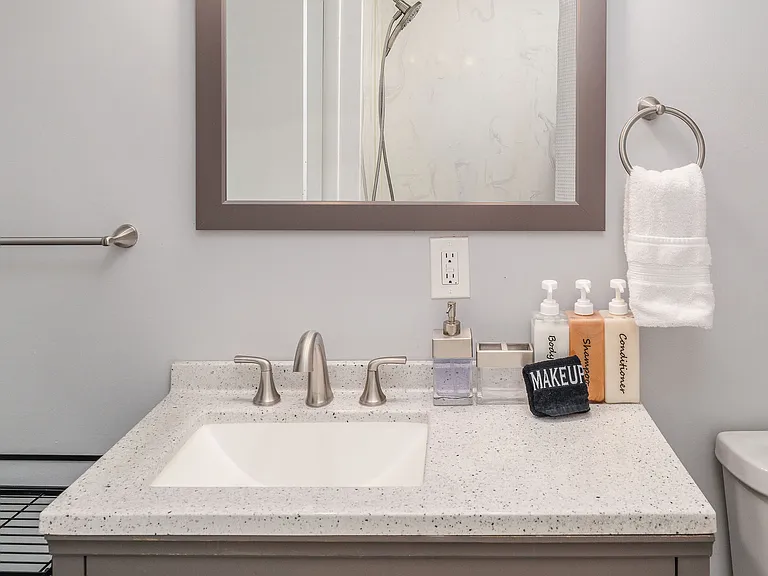1115 Mary Ann St #1 — Photo 13