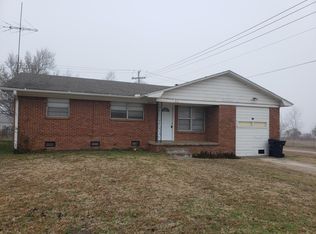 933 Crestview St, Ada, OK 74820