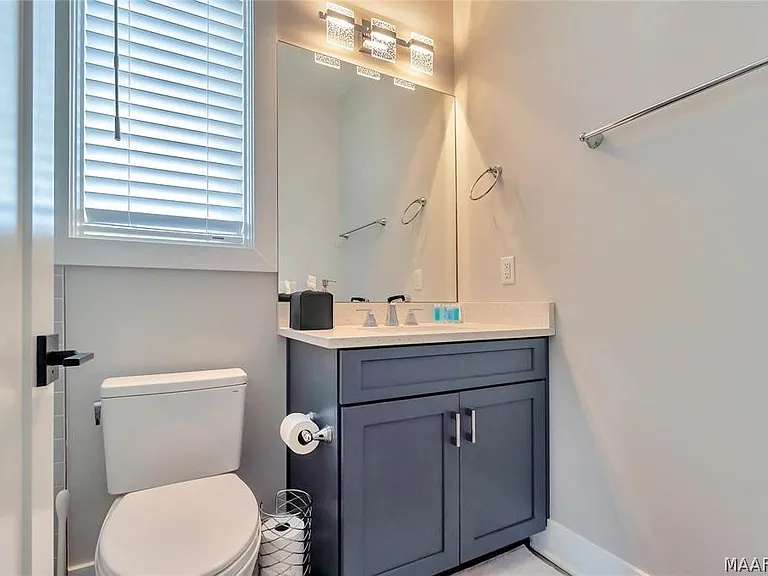 7132 Fain Park Dr — Photo 44