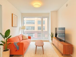 127 Concord St #2B, Brooklyn, NY 11201