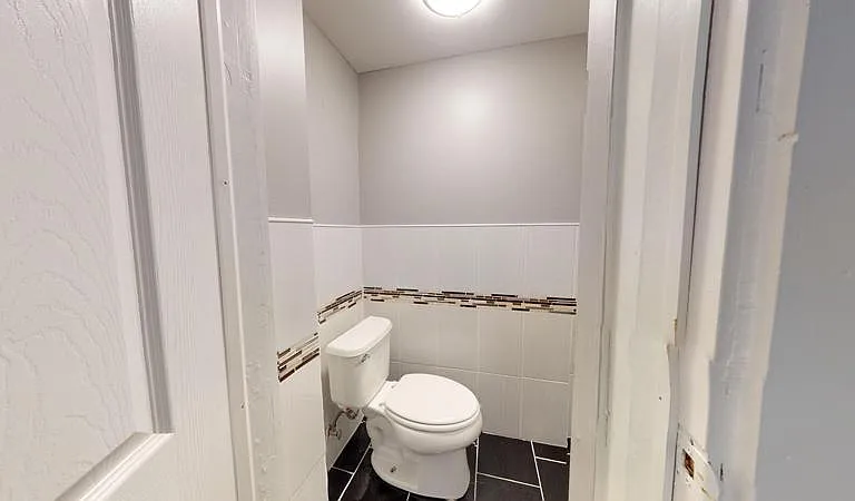417 Westcott St — Photo 7
