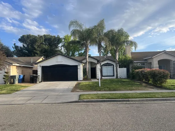 1050 Highlands Park Dr, Ceres, CA 95307