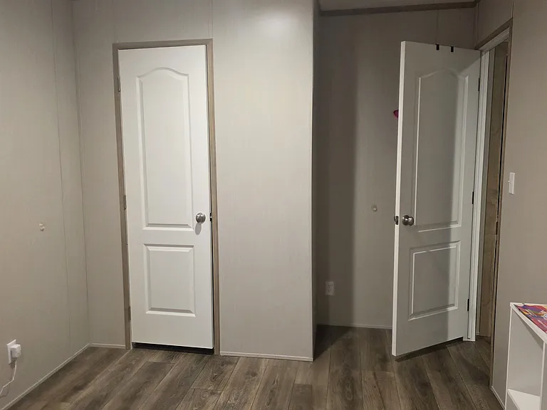 guest bedroom 1