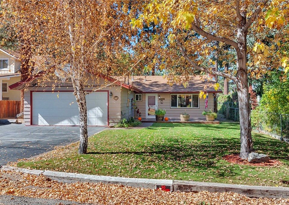 1st image of 386 Oriole Dr