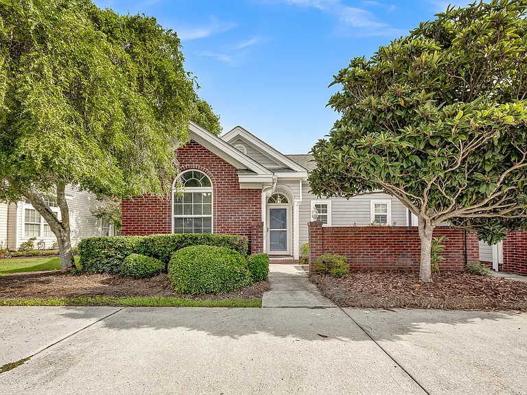 3809 Mayfield Ct — Photo 1