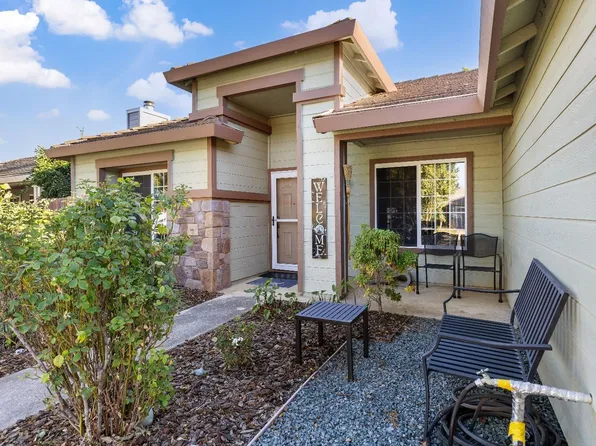 2322 Shady Ln, Yuba City, CA 95991