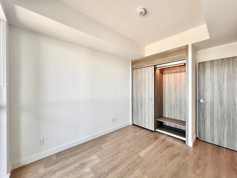 68 Esther Shiner Blvd #1008 — Photo 10