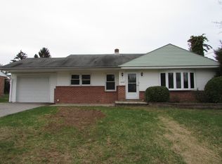 3450 Sycamore Rd, Dover, PA 17315