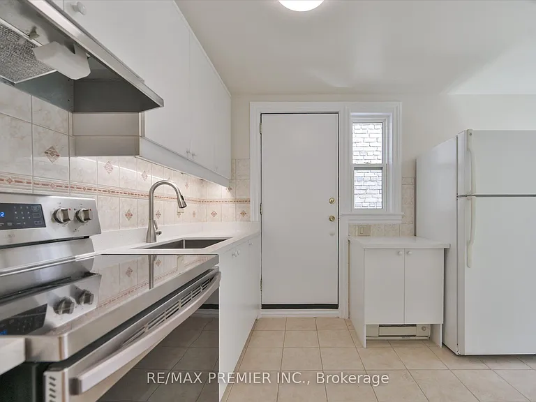 1615 Bayview Ave #2 — Photo 12