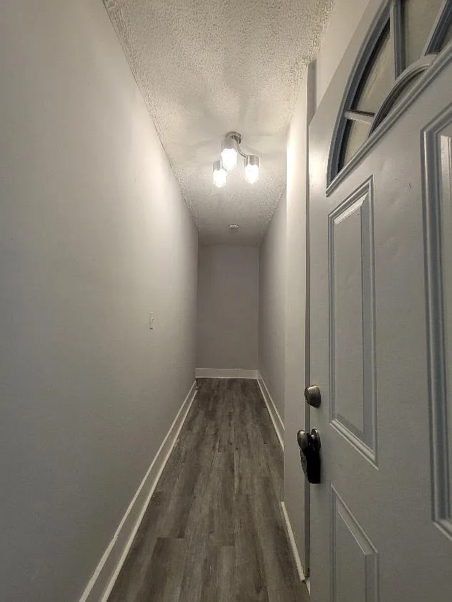 500 - 502 Winchester Avenue - 1st Floor — Photo 3