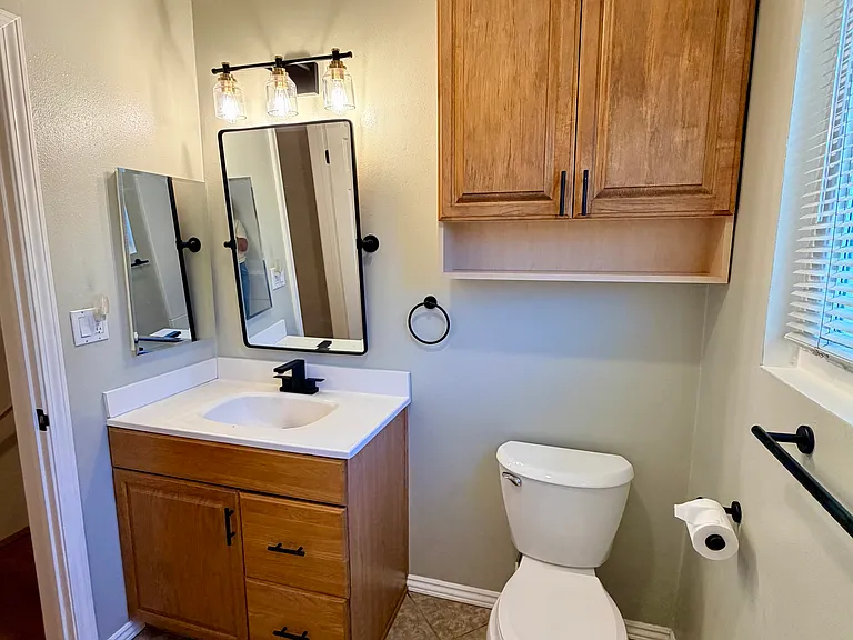 17041 Roscoe Blvd #3 — Photo 25