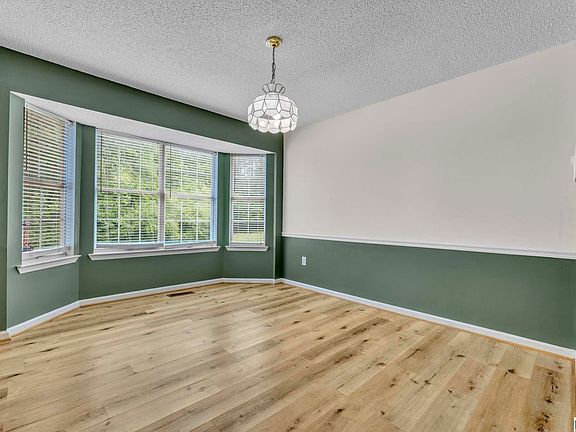 4th image of 9955 Trammel Rd
