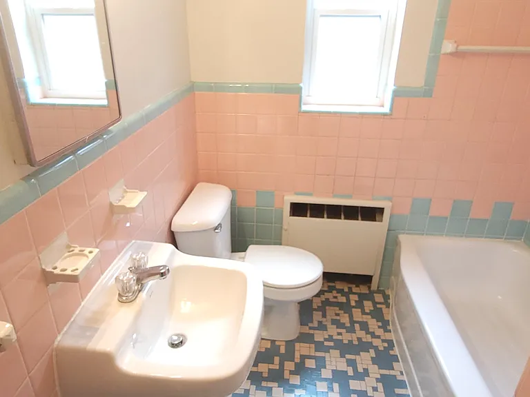 3900 Vine St #1 — Photo 12