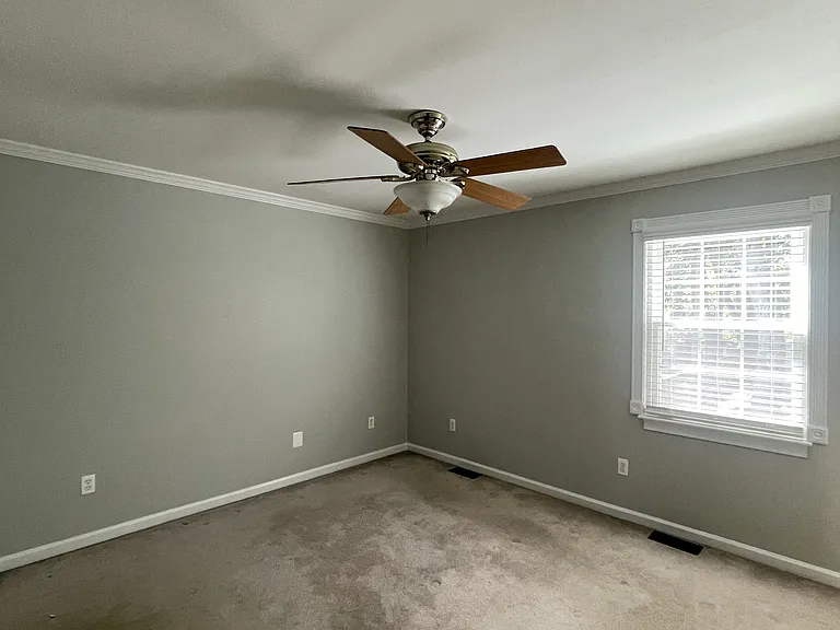 1239 Fairfax Ave — Photo 16