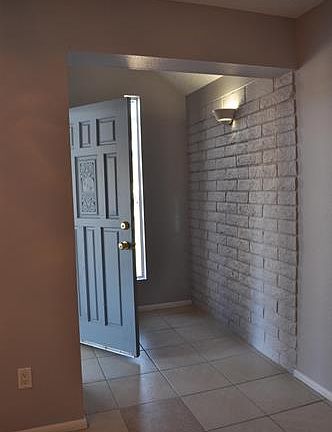 2nd image of 3939 W Garden Dr
