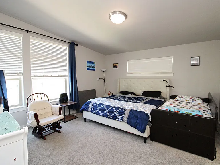 5220 SE Thornapple St — Photo 17