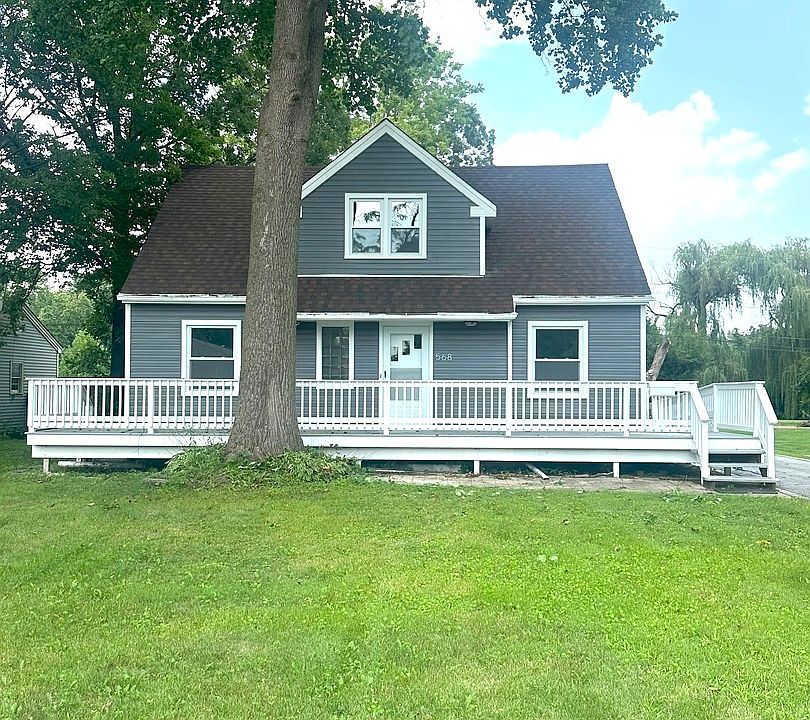 1st image of 568 Riverview Dr