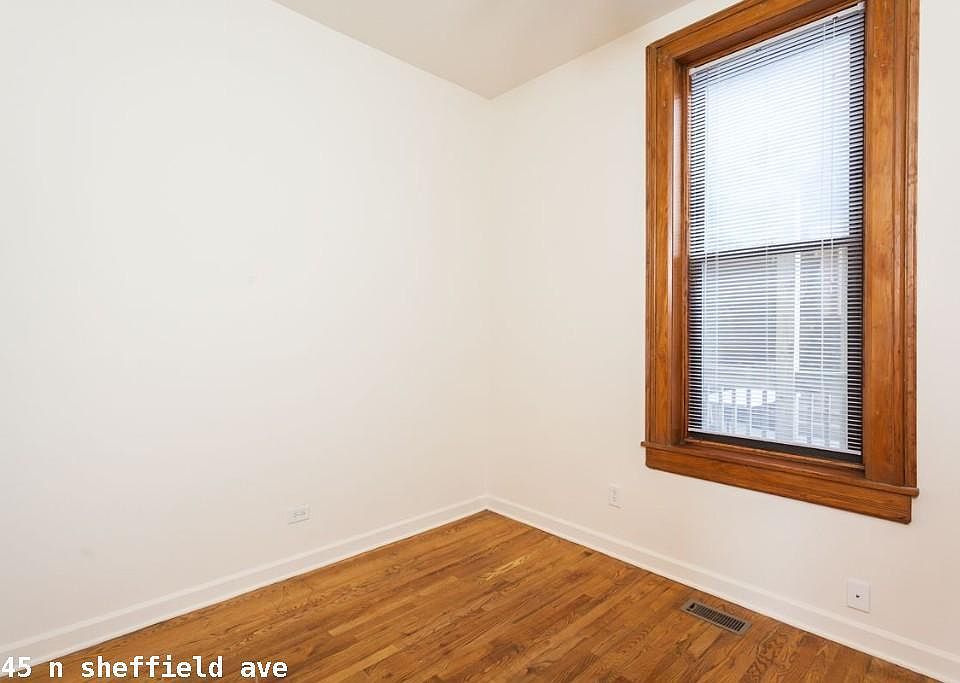 1st image of 2045 N Sheffield Ave #1811