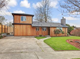 509 SW 106th St, Seattle, WA 98146