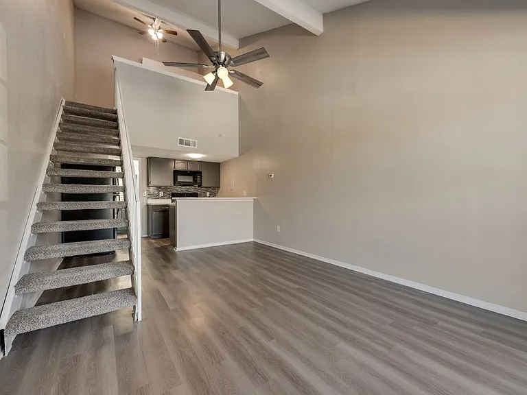 1217 Pecan Square Dr #222 — Photo 8