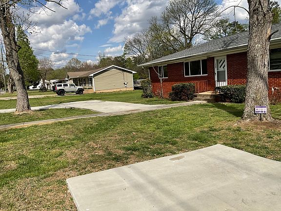 3rd image of 1528 Joiner Rd